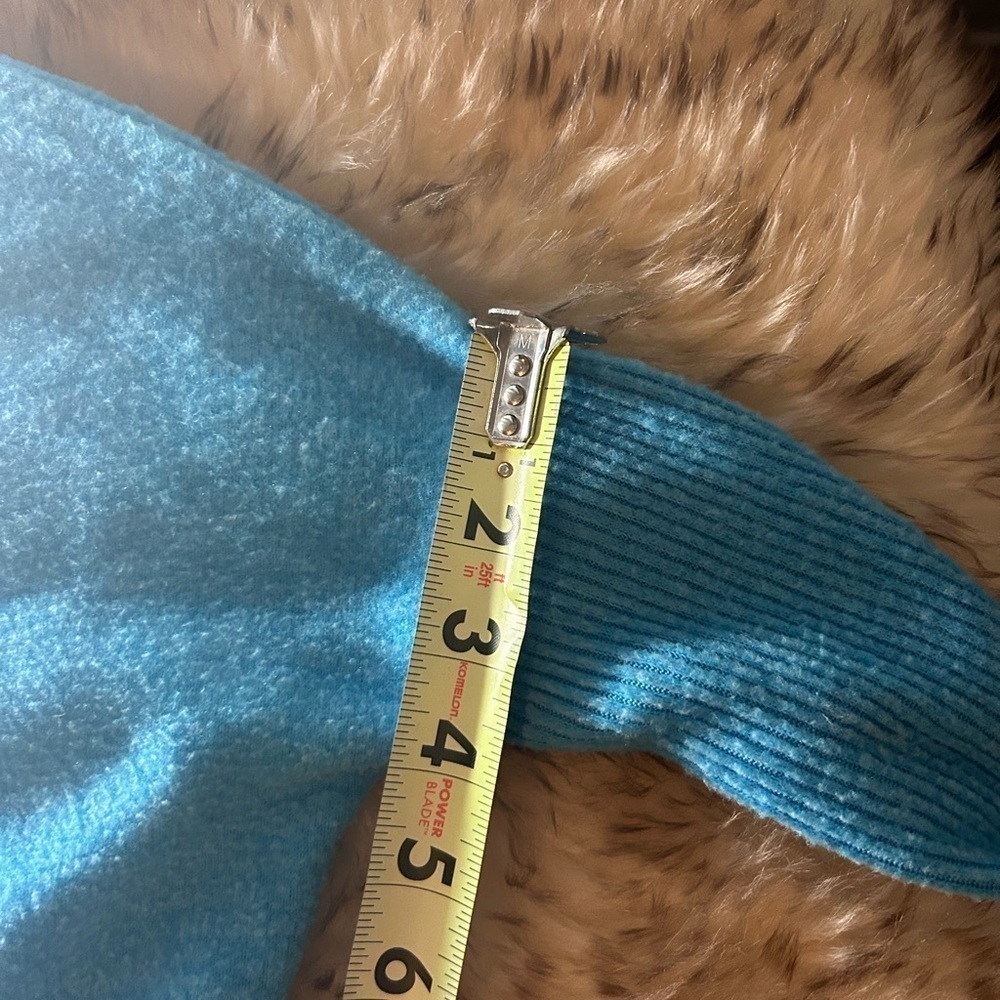 ZENENA blue sweater - Picture 8 of 9